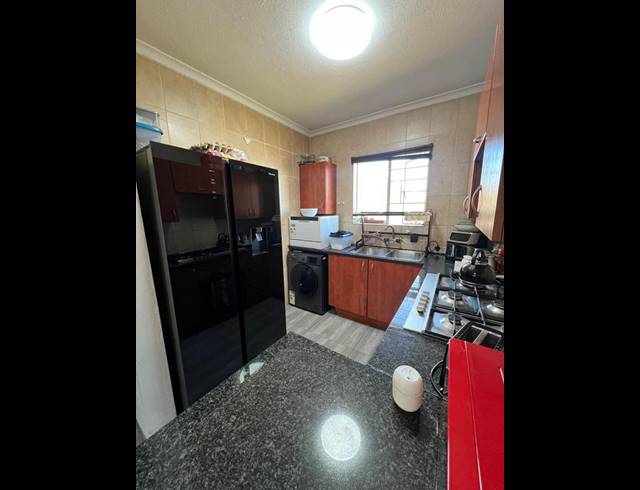 2 BEDROOM TOWNHOUSE FOR SALE IN PARKRAND